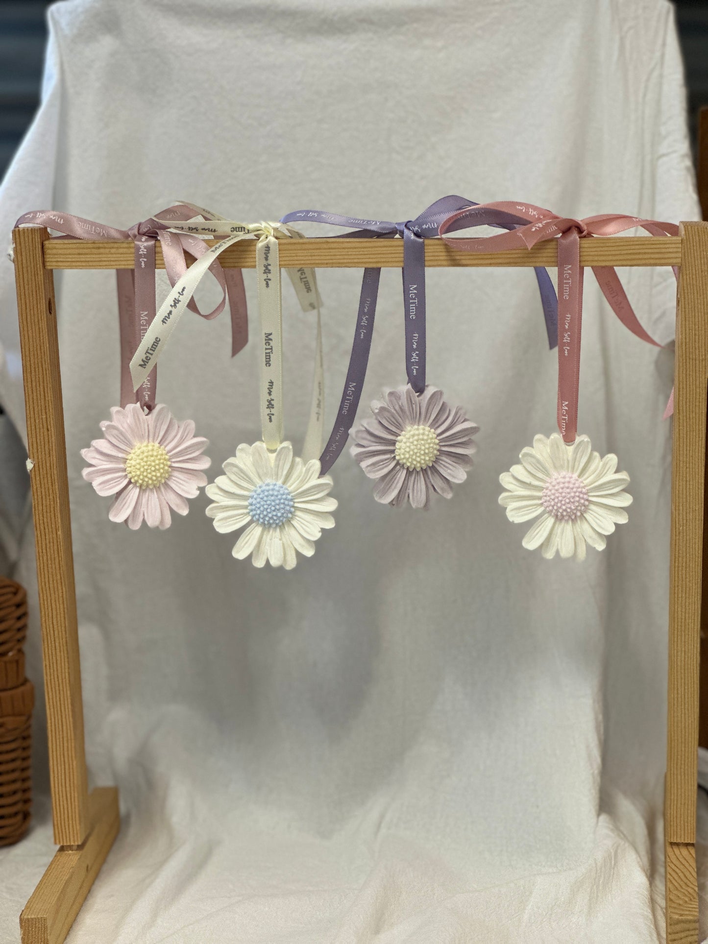 Daisy Hanging Car Perfume/ Wardrobe Perfume