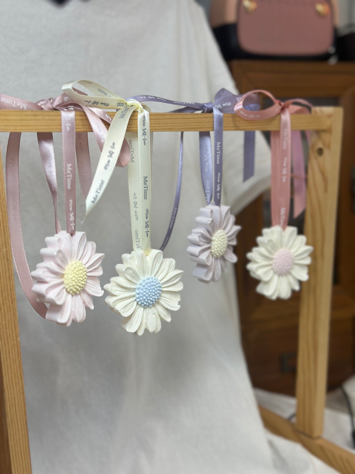 Daisy Hanging Car Perfume/ Wardrobe Perfume