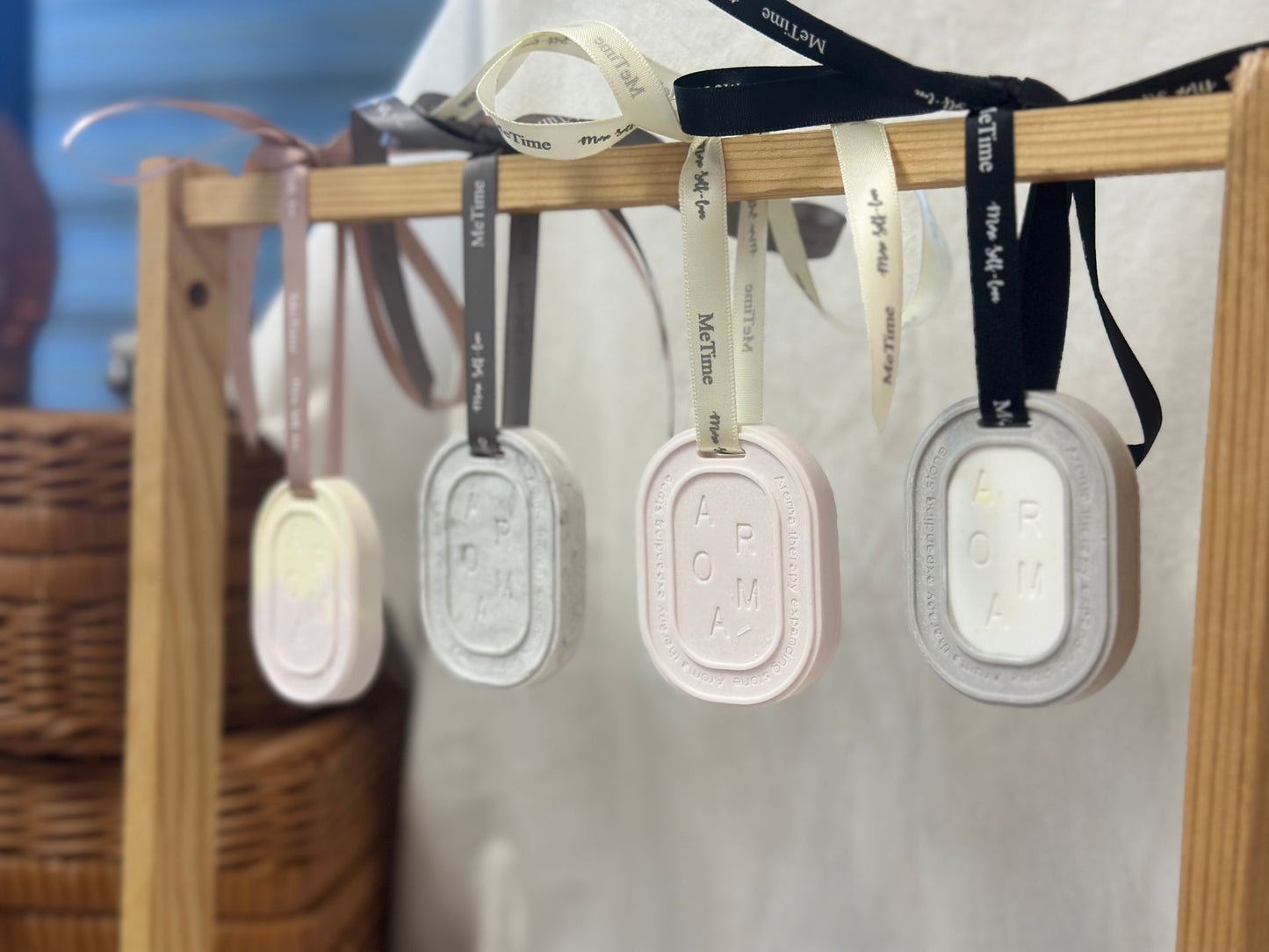 Aroma Hanging Car Perfume / Wardrobe