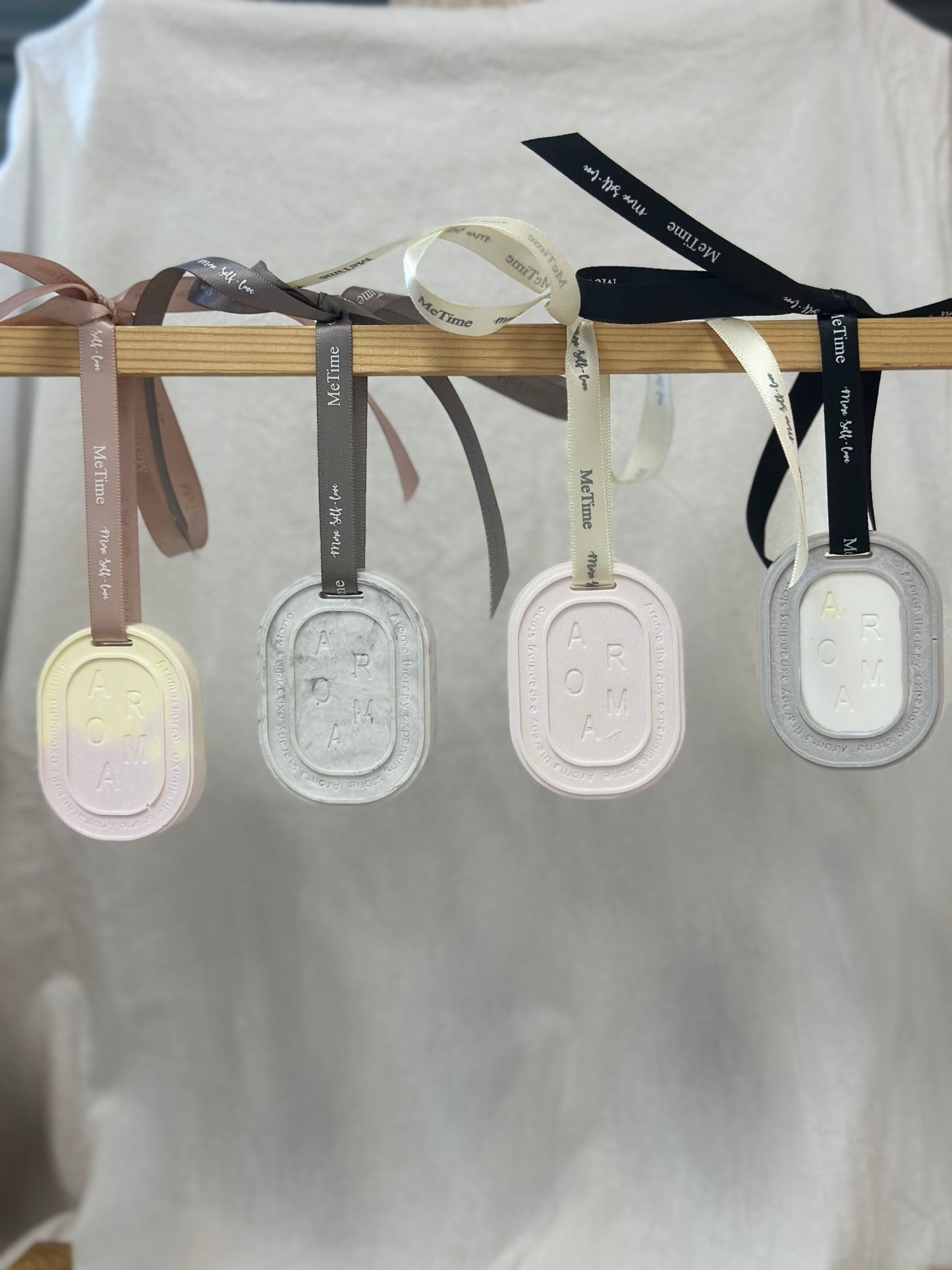 Aroma Hanging Car Perfume / Wardrobe